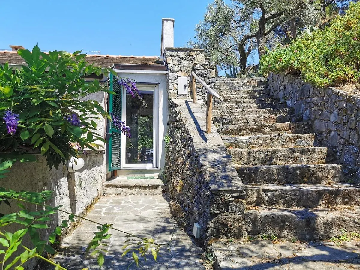 Il Frantoio Del Mesco - Levanto 0*,  Italy