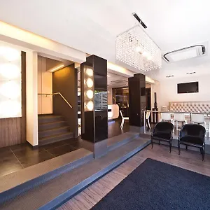Otel Carla, Levanto